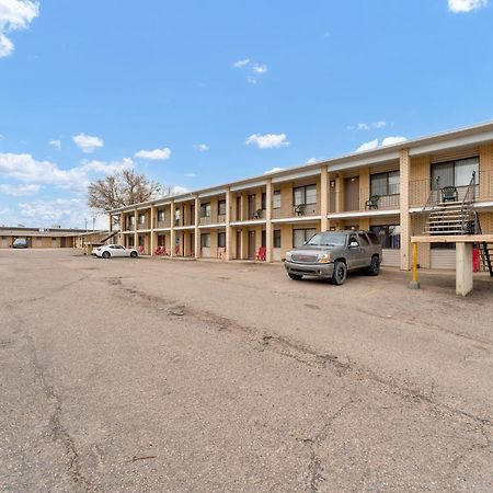 Ranchmen Motel Medicine Hat Luaran gambar