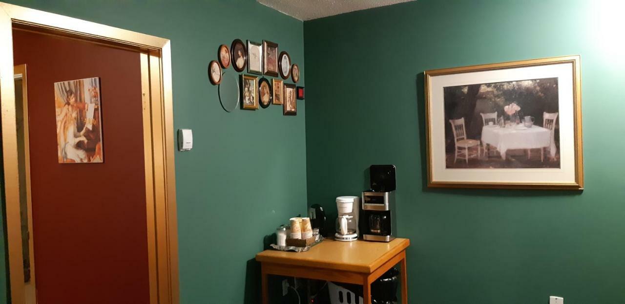 Ranchmen Motel Medicine Hat Luaran gambar
